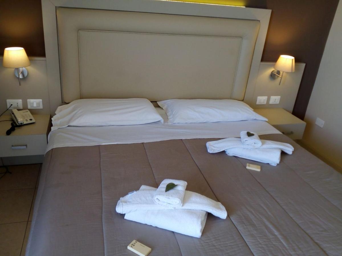 Vale-Mare-Tropea Hotel Eksteriør billede